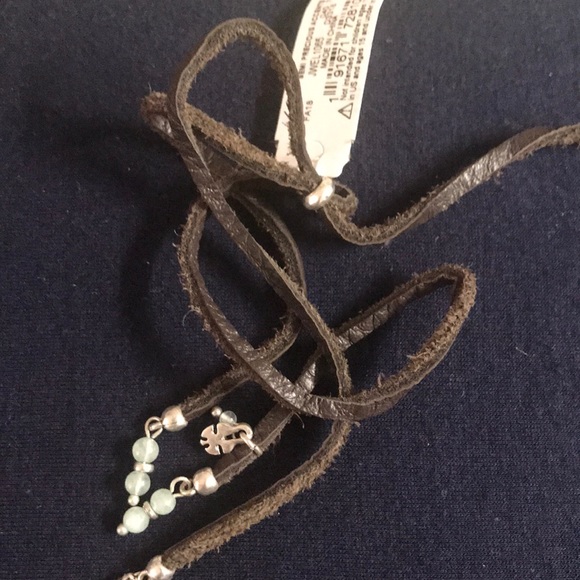 NWT silver & gray boho leather adjustable necklace - Picture 4 of 5